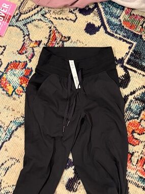 Lululemon joggers